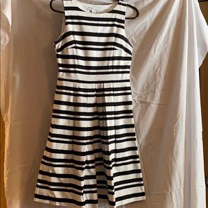 Whit House Black Market dress